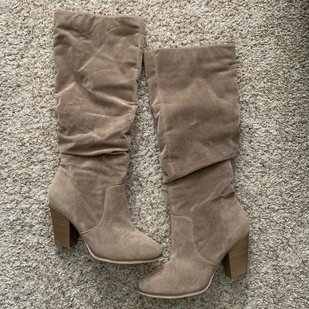 Universal Thread Slouchy boot